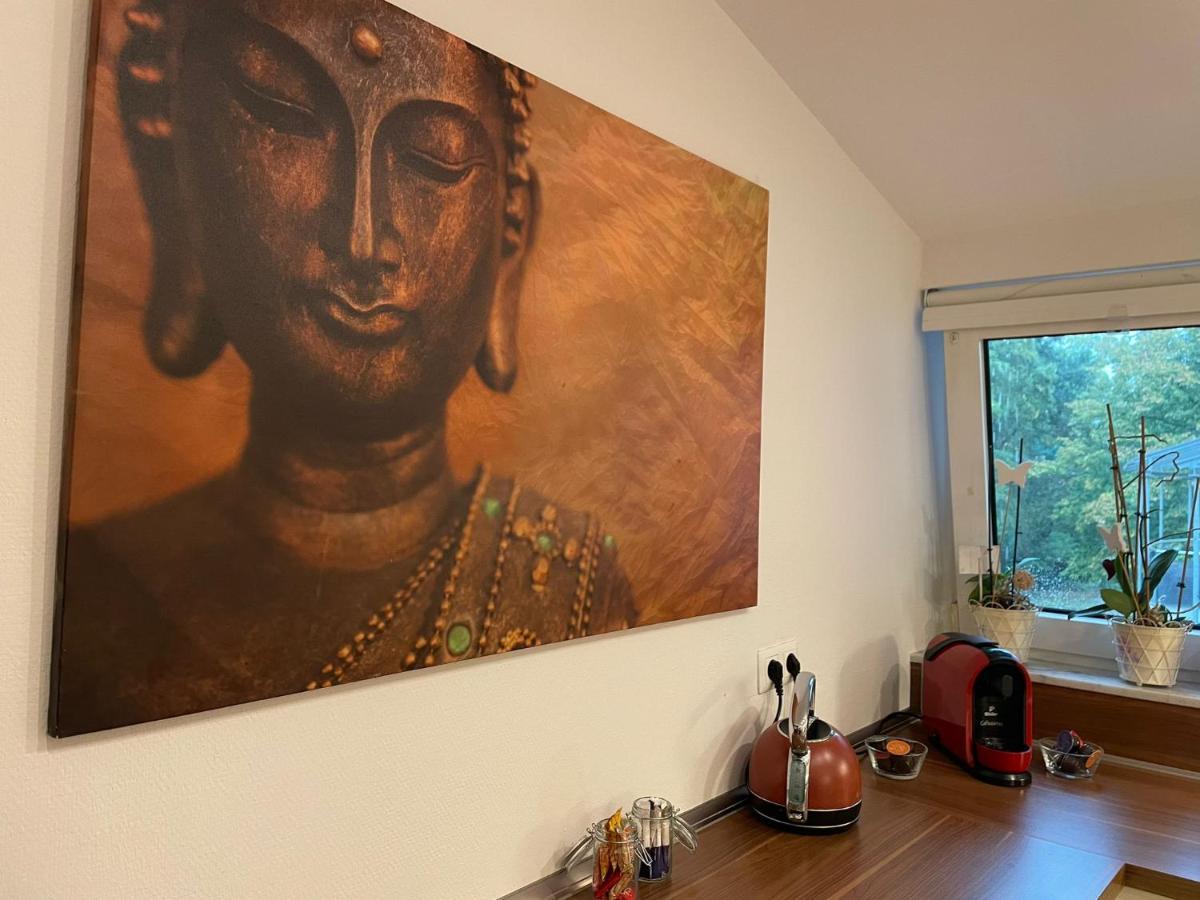 7-24 Self-Check-In - 120Qm - 5 Rooms - 2 Bathrooms - Kitchen - Free Parking - Yihapartment Hanovre Extérieur photo